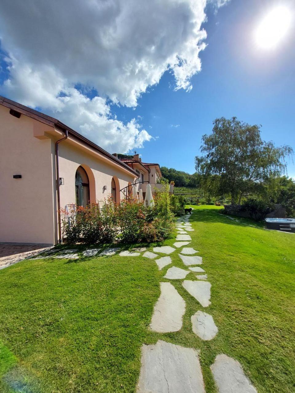 Agriturismo Peq Agri-Resort Tovo Tovo San Giacomo Buitenkant foto
